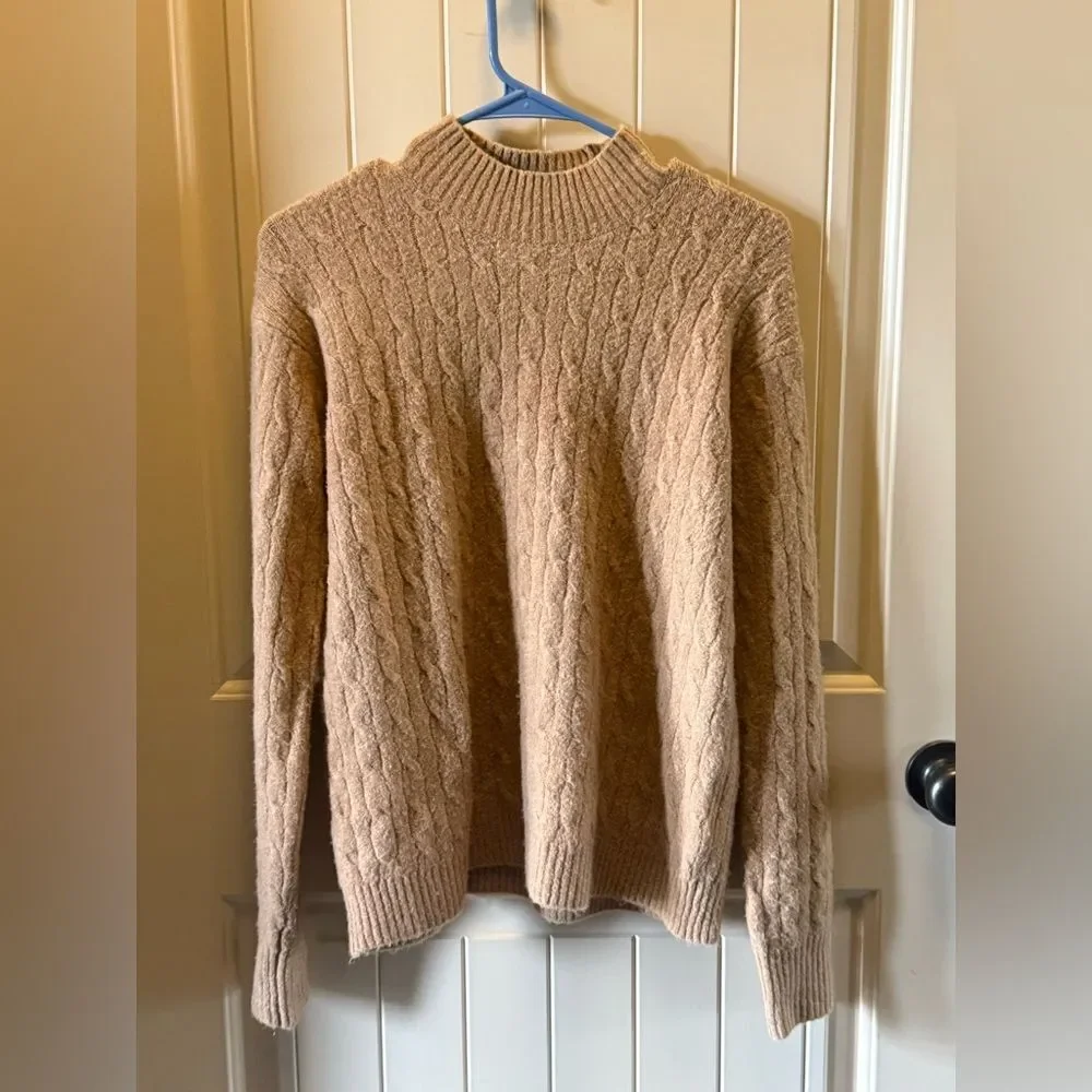 J. CREW Wool Blend extra soft Cable Knit Pullover Sweater in camel tan Small